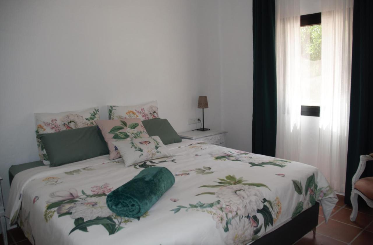 Boutique B&B El Refugio Alcaucín Dış mekan fotoğraf